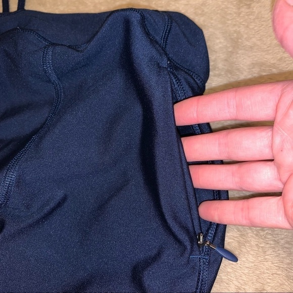 Under Armour Heat Gear and Velocity 7/8 Leggings Size Small Bundle - Picture 15 of 16